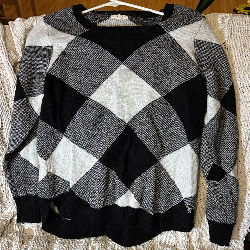 Maurices Black and White Checkered Sweater